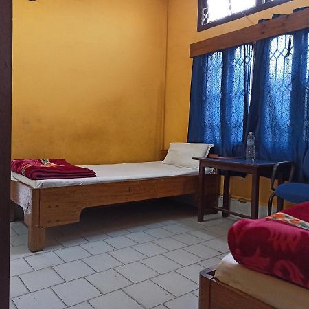 Hotel Aane Itānagar Екстериор снимка