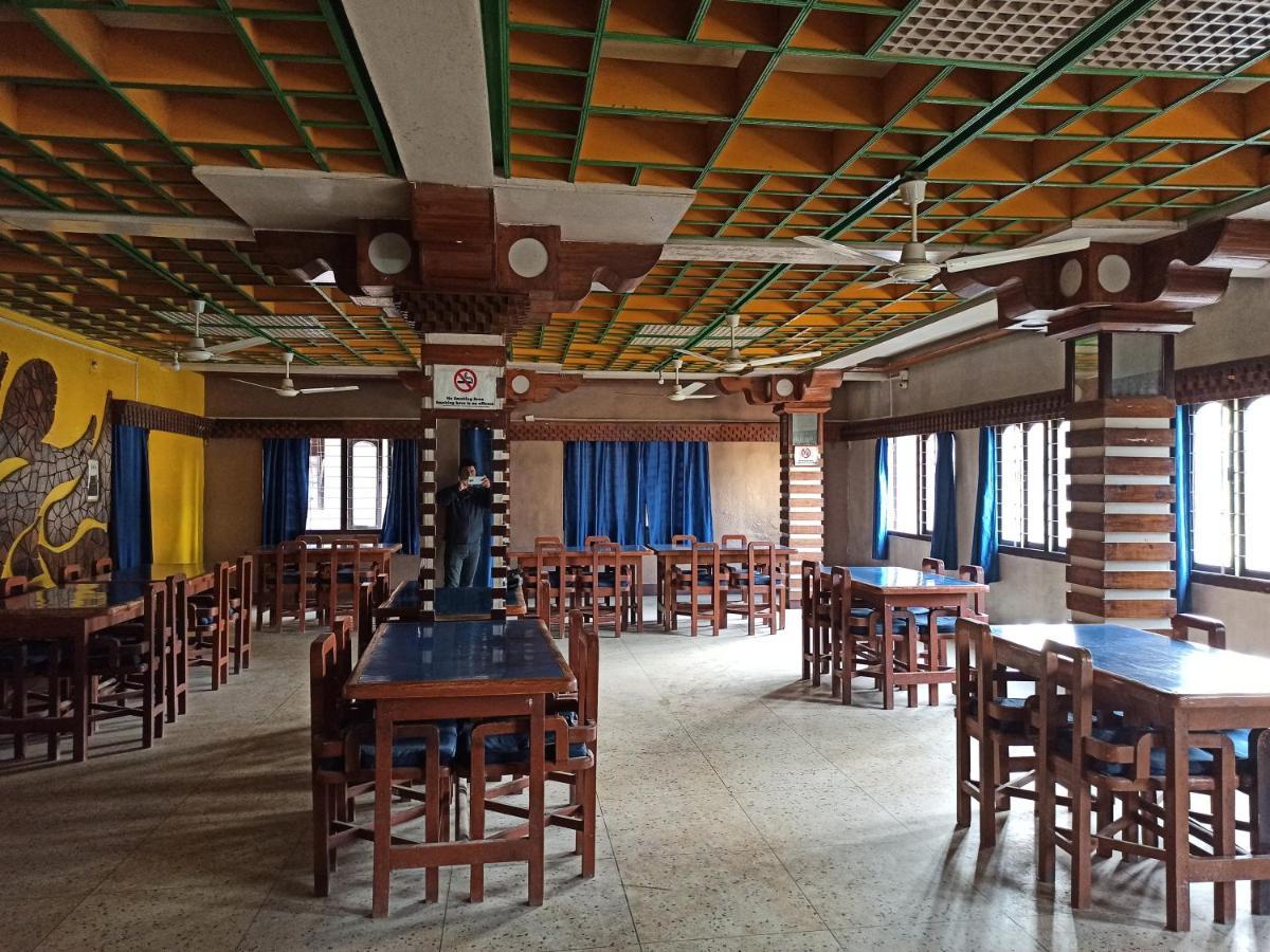 Hotel Aane Itānagar Екстериор снимка
