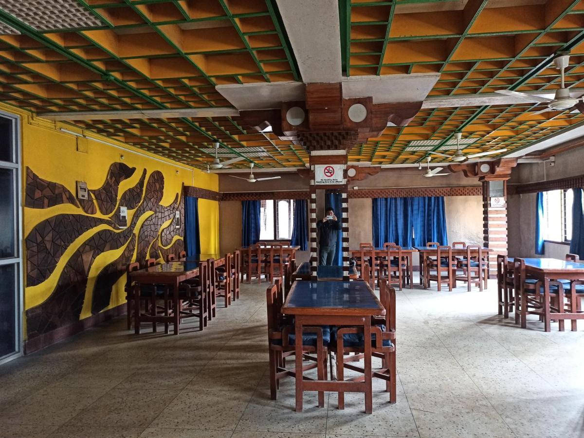 Hotel Aane Itānagar Екстериор снимка